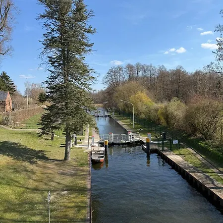 Gemuetlicher In Canow Mit Terrasse, Hof Und Seenaehe Wustrow (Mecklenburg-Strelitz)